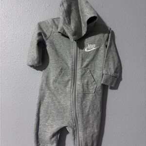 Nike Kids Gray Hooded Footie